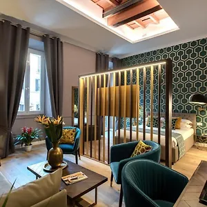Tree Charme Parliament Boutique Hotell