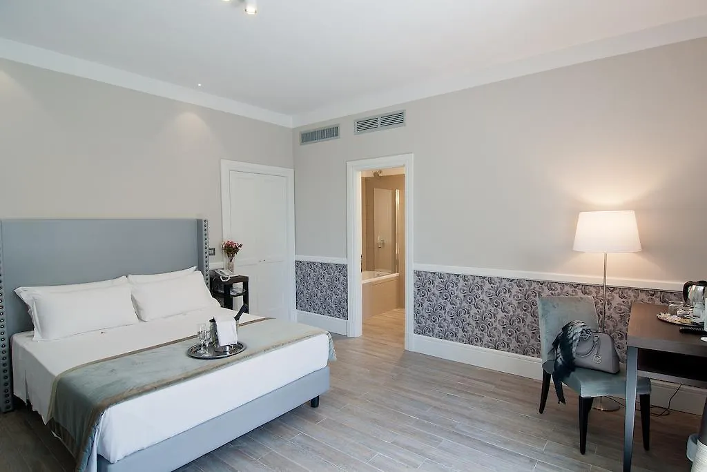 Fragrance Hotel St. Peter Rom 3*,